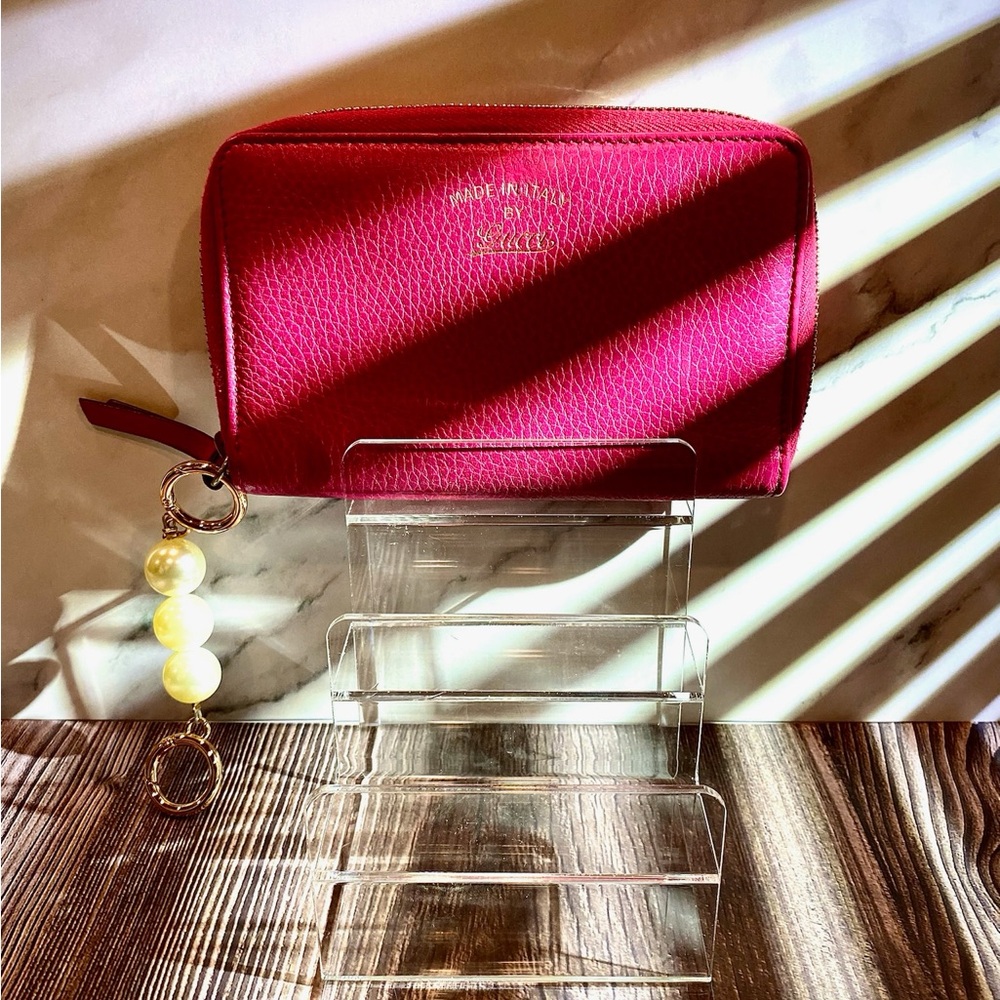 Gucci Fuchsia Leather Wallet with FREE Pearl Charm β¨